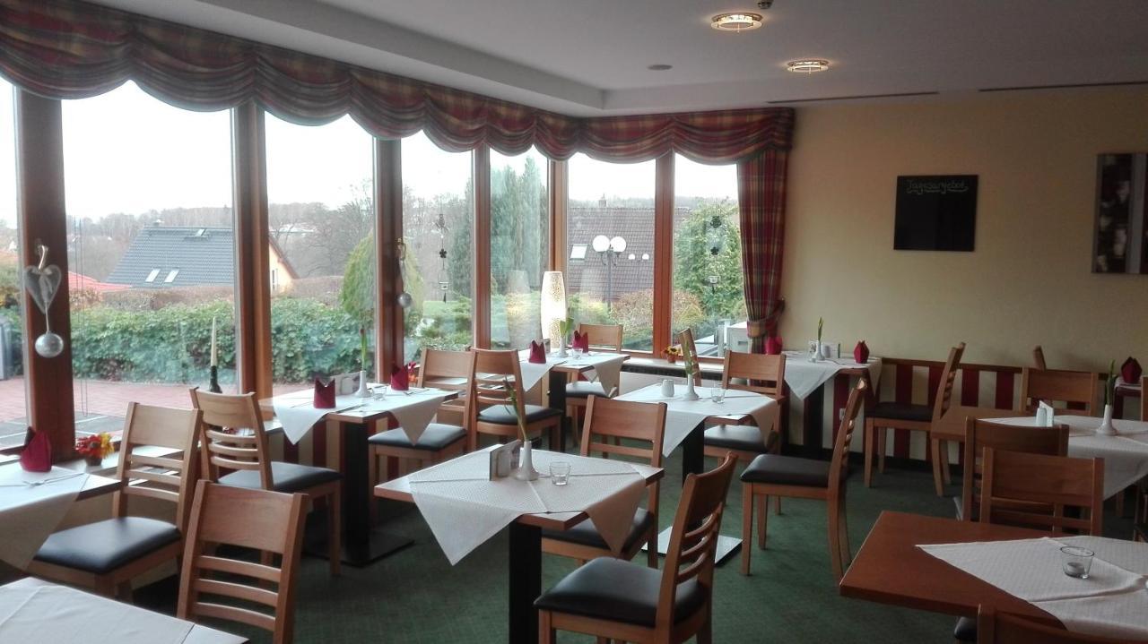 Landhotel Dresden Bagian luar foto